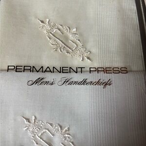 Men's VTG monogram C Handkerchiefs 3 new in box by Monsieur